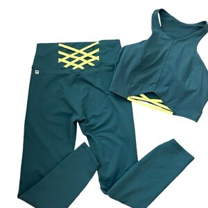 Fabletics Outfit - Crop and Leggings